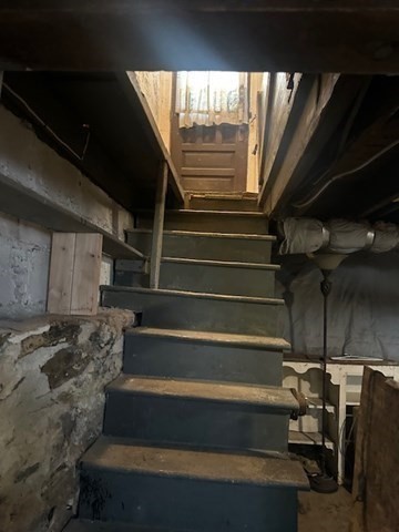 15 Wayside Rd