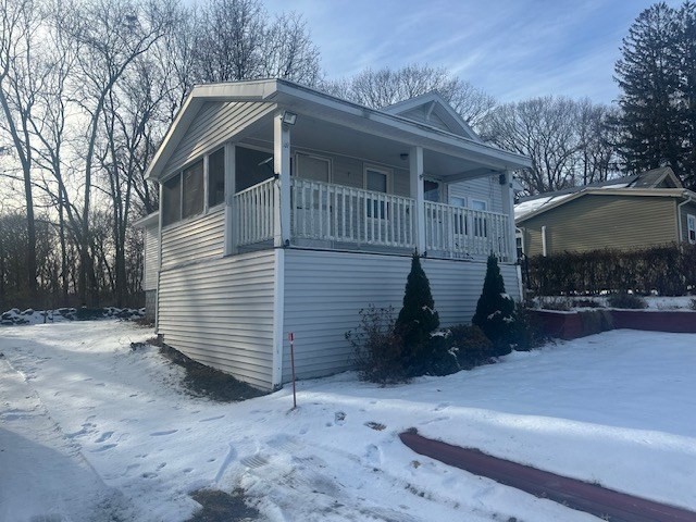 15 Wayside Rd