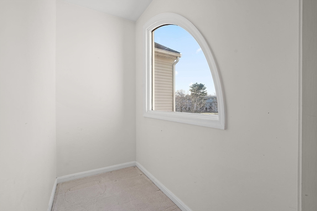 124 Broadmeadow St # G