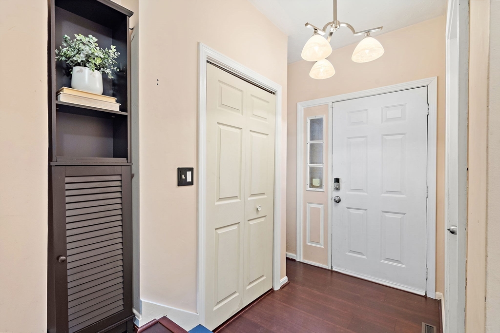 124 Broadmeadow St # G