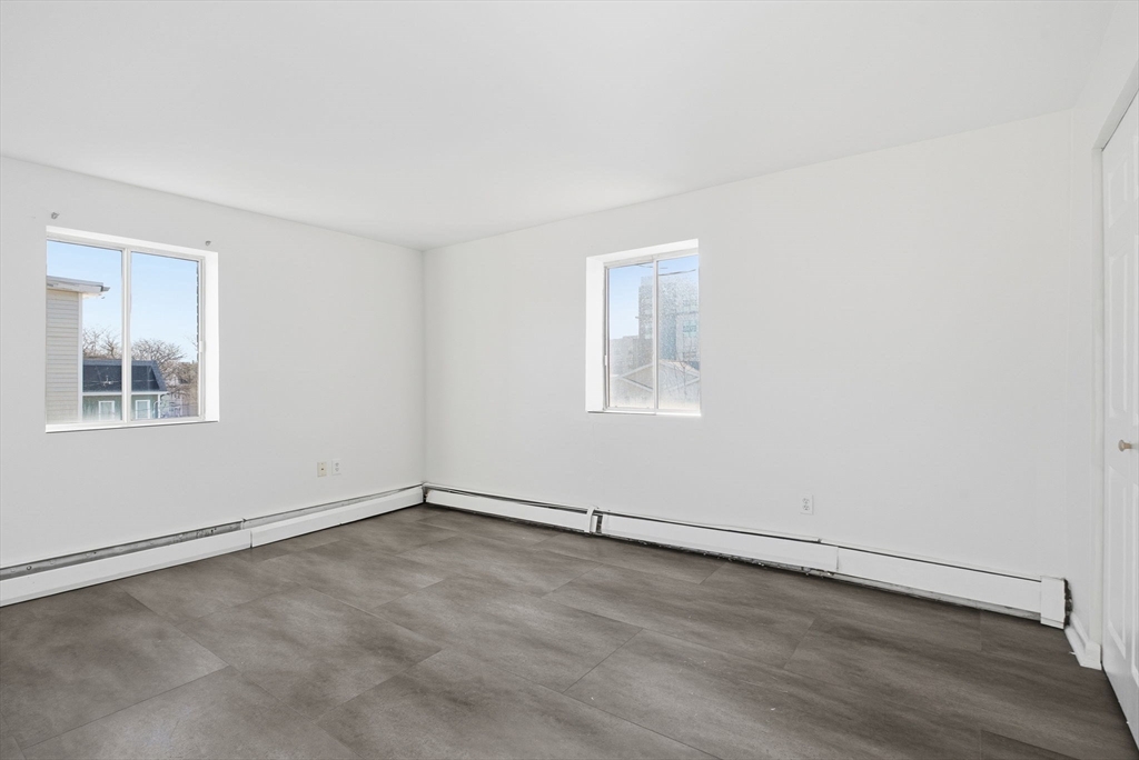 124 Addison St # 15A