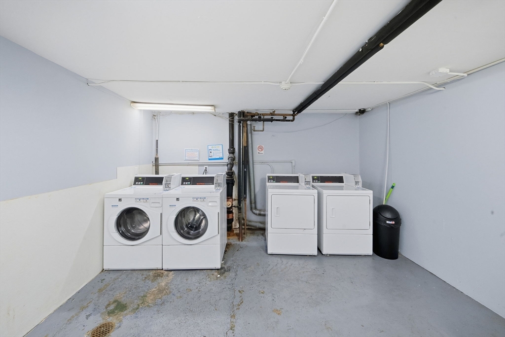 124 Addison St # 15A