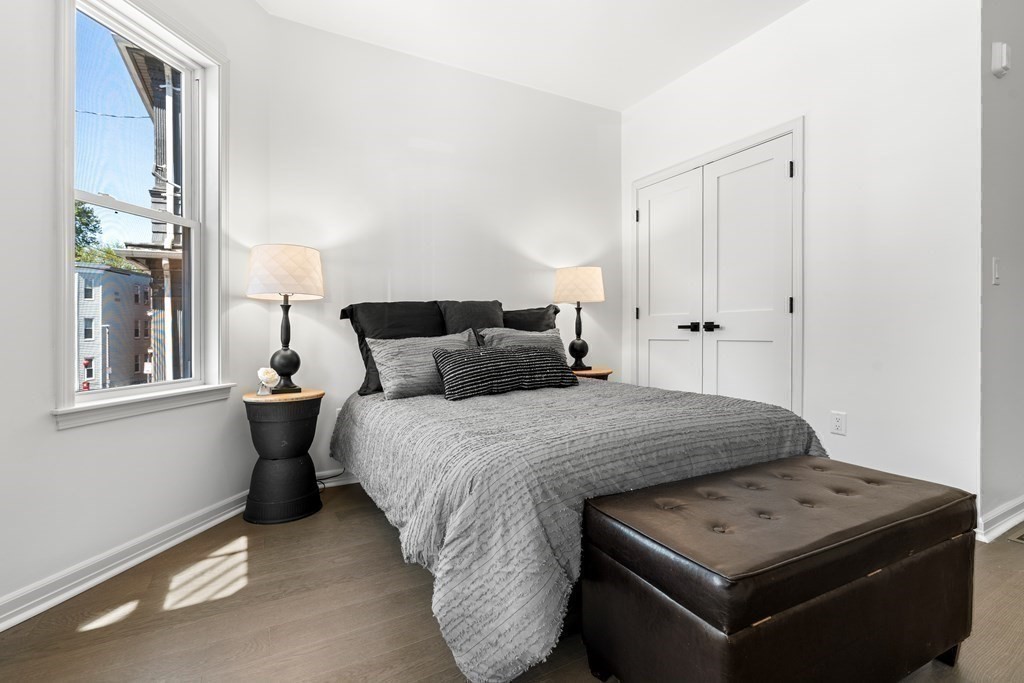 31 Cunningham St # 2