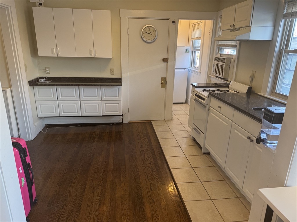 187-197 Concord Ave. # 5