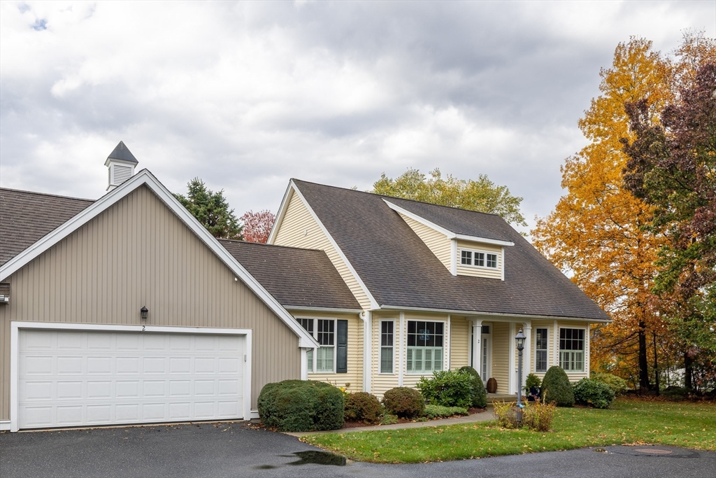 2 Braeburn Ln # 2