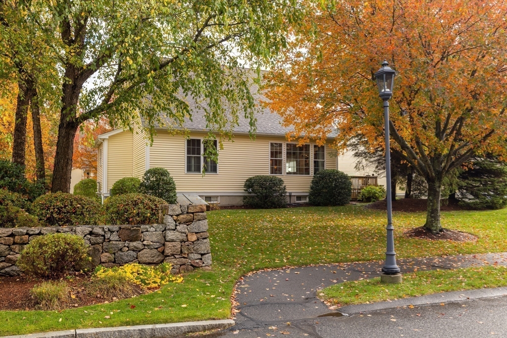 2 Braeburn Ln # 2