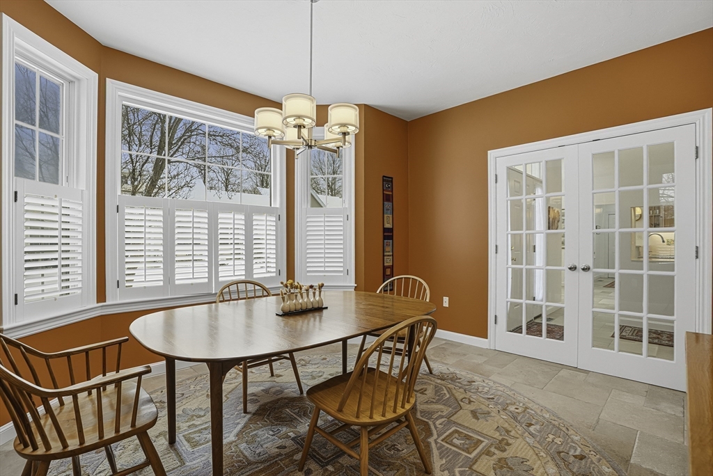 2 Braeburn Ln # 2