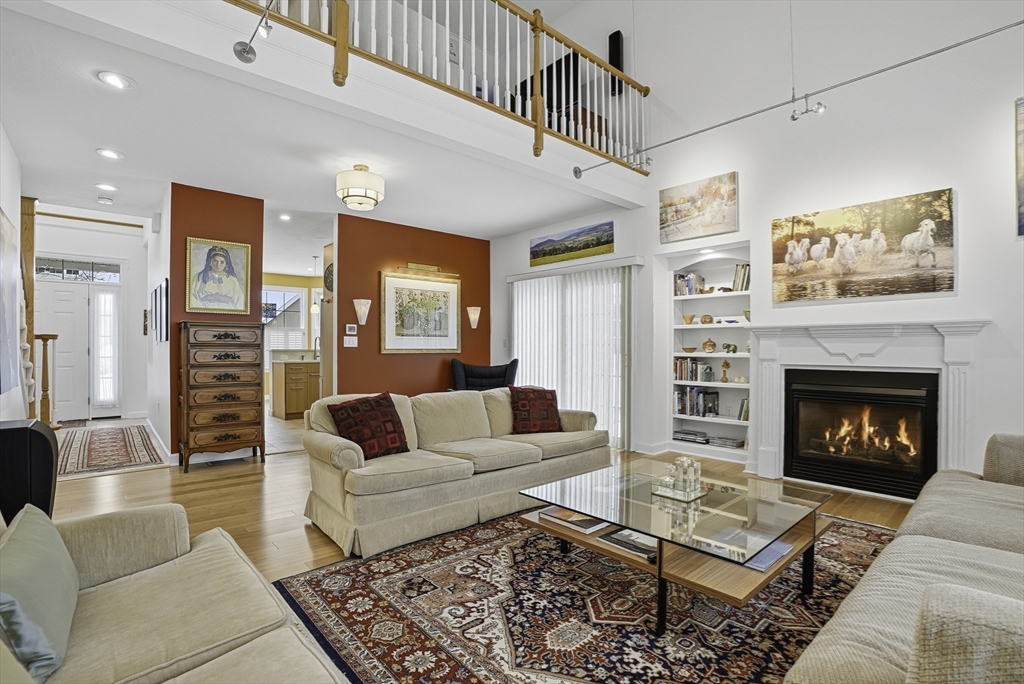 2 Braeburn Ln # 2