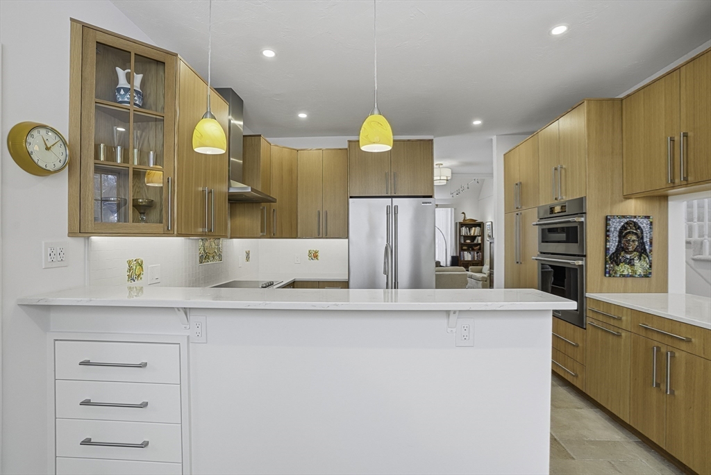 2 Braeburn Ln # 2
