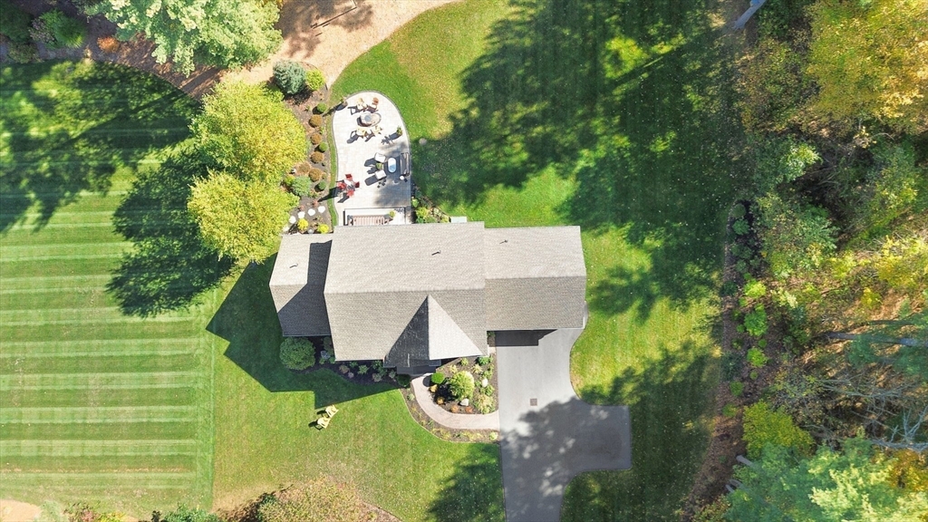 302 Cow Pond Brook Rd