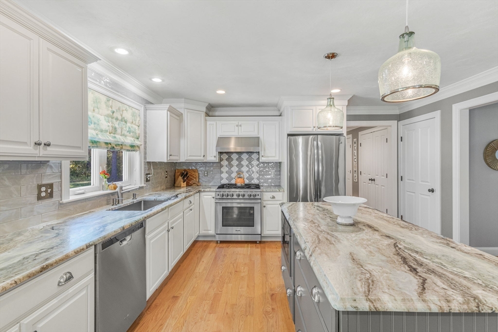 302 Cow Pond Brook Rd