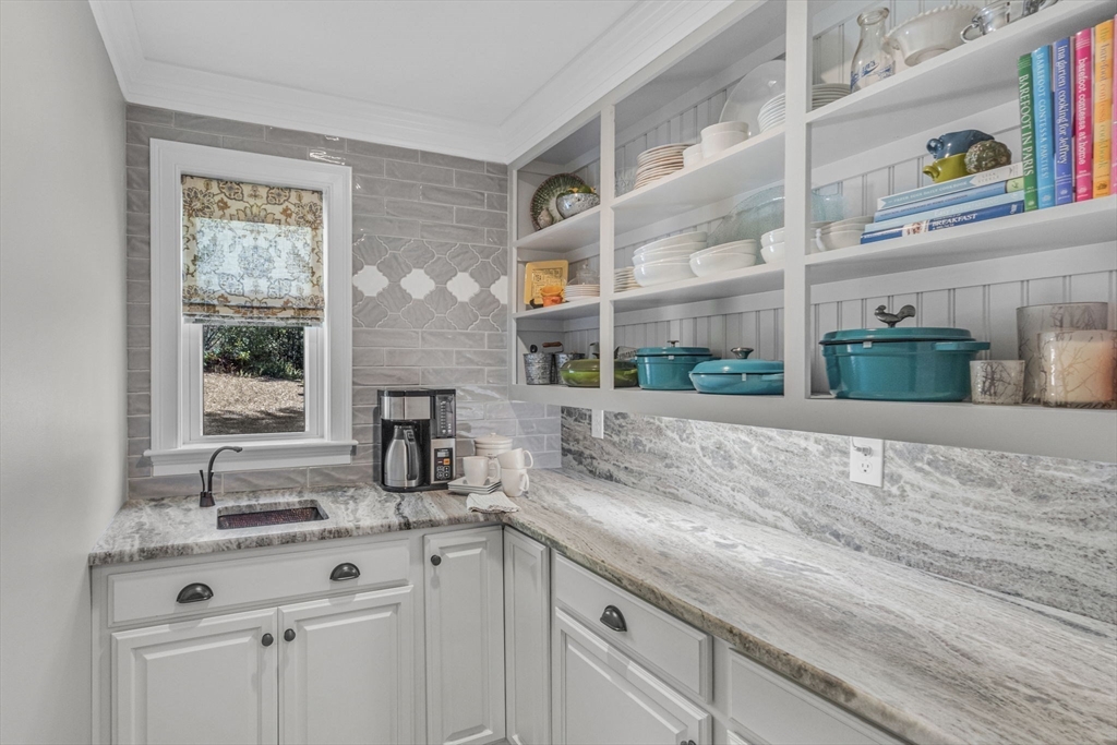 302 Cow Pond Brook Rd