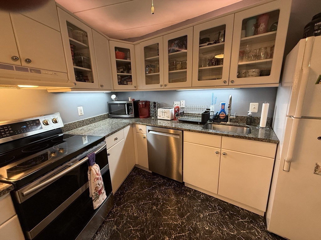 152 Turner Road # 13