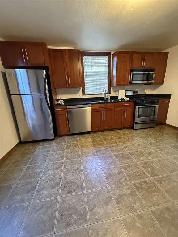 26 Andrew St # 26