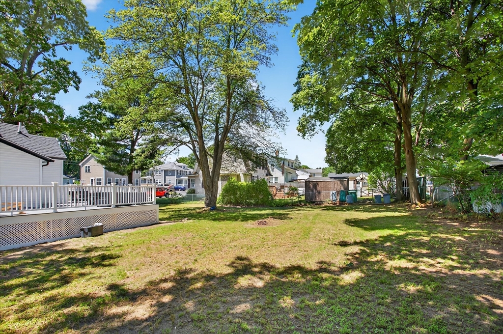 11 Mason Ave