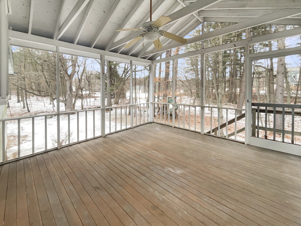 26 Field Rd