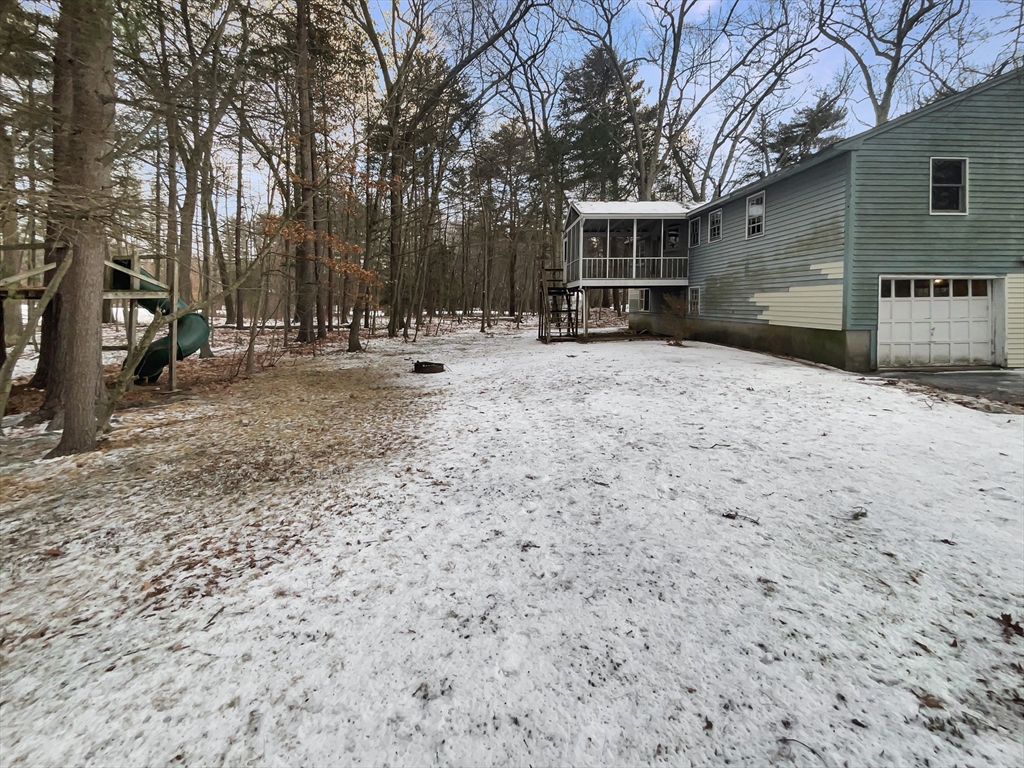 26 Field Rd