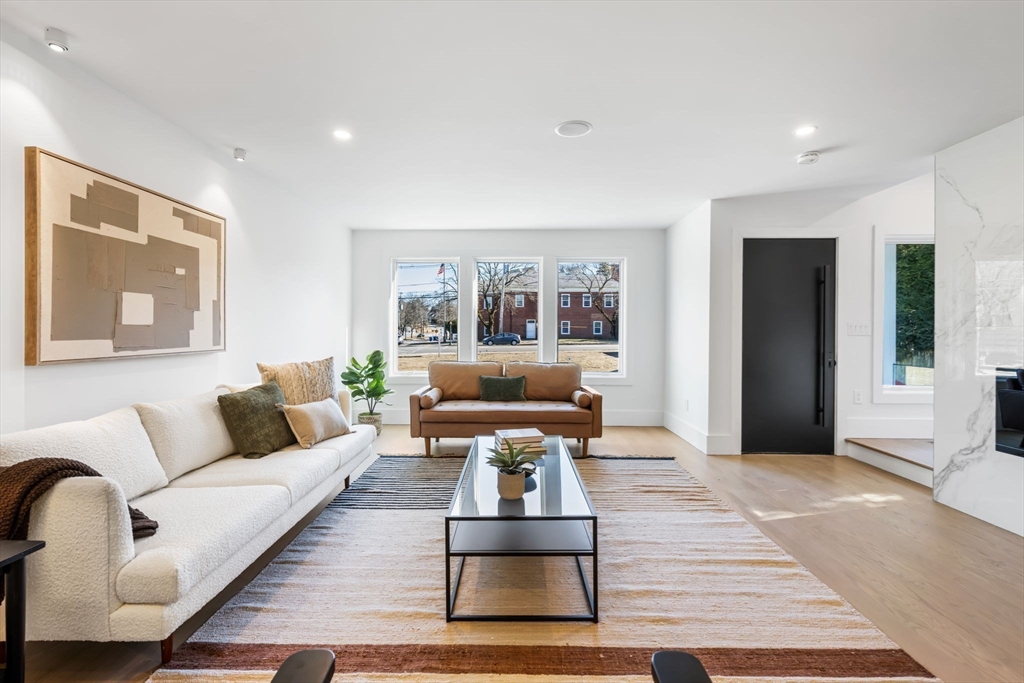 1766 Commonwealth Ave # 1766