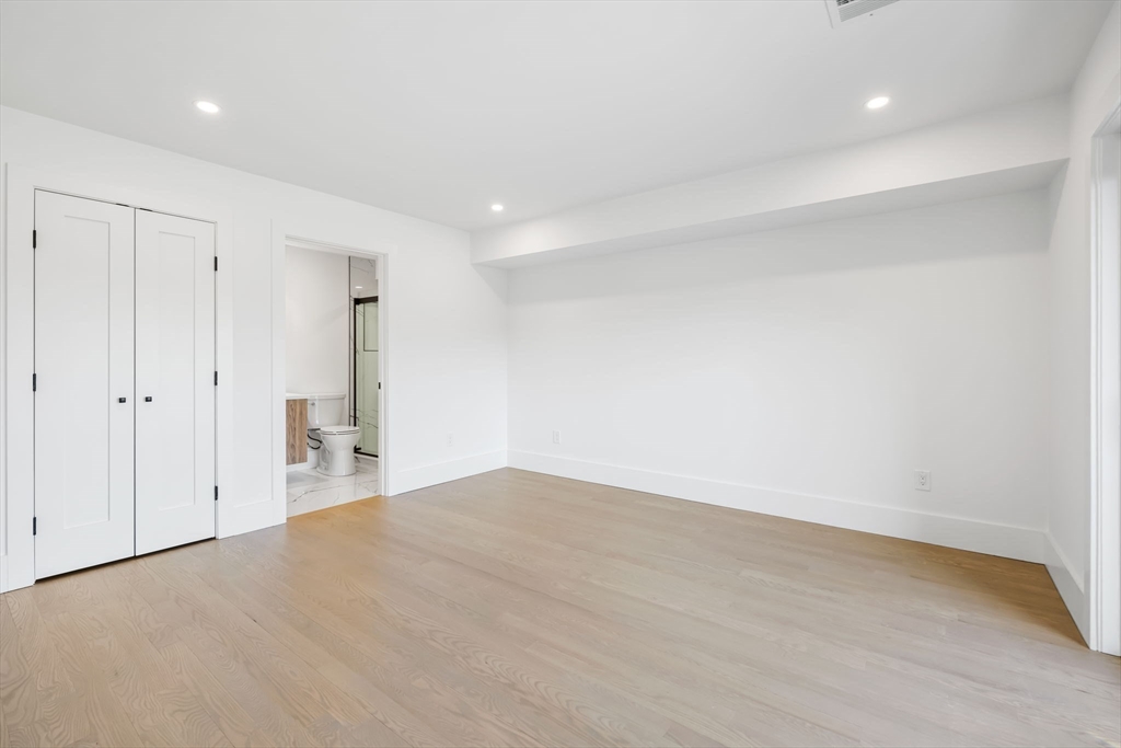 1766 Commonwealth Ave # 1766