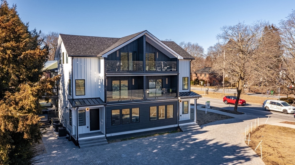 1766 Commonwealth Ave # 1766