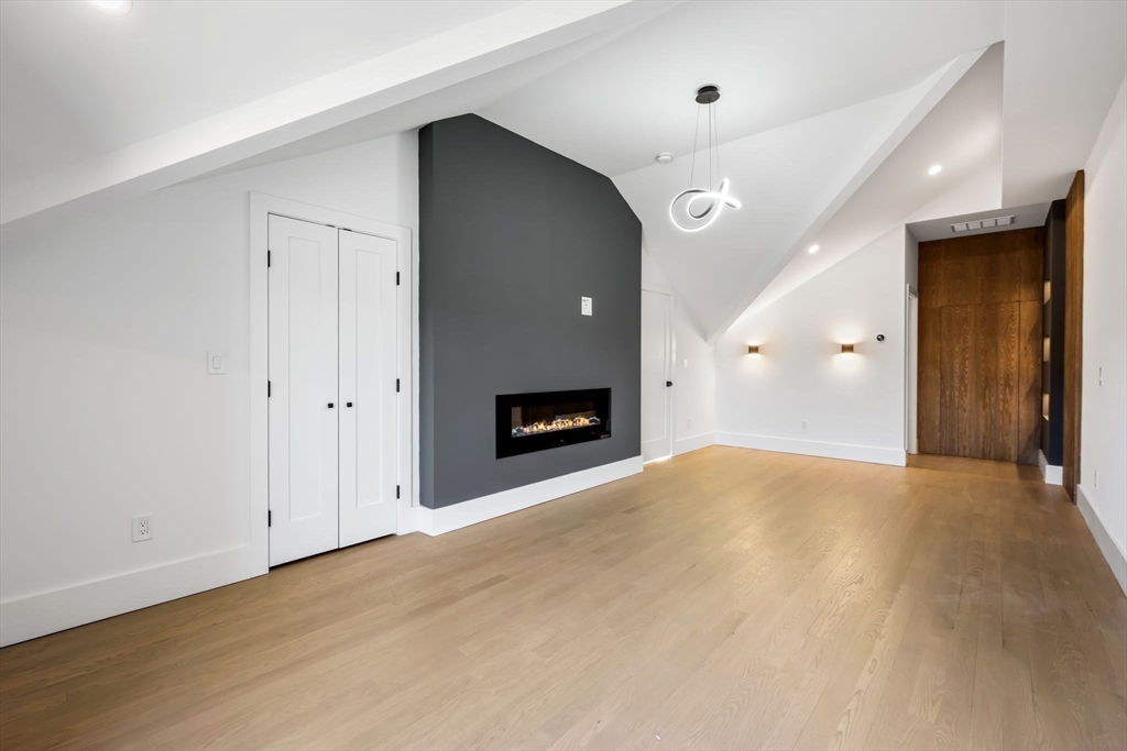 1766 Commonwealth Ave # 1766