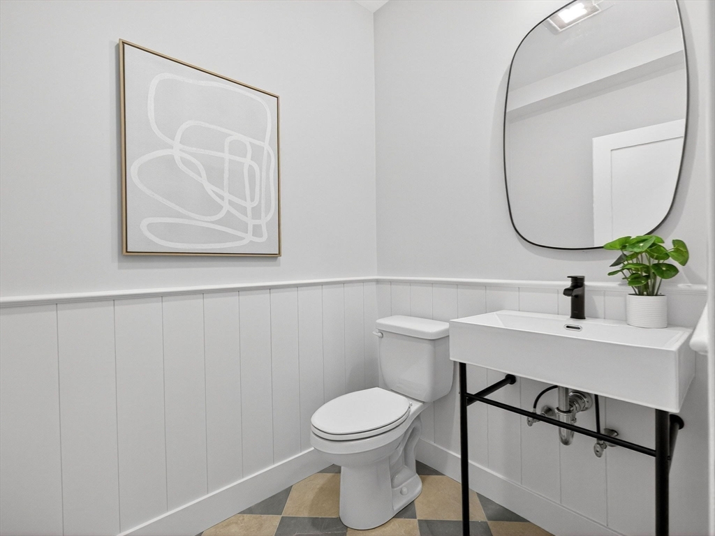 165-167 Franklin St # 1