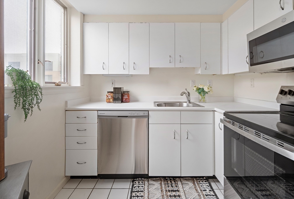 10 Rogers Street # 415