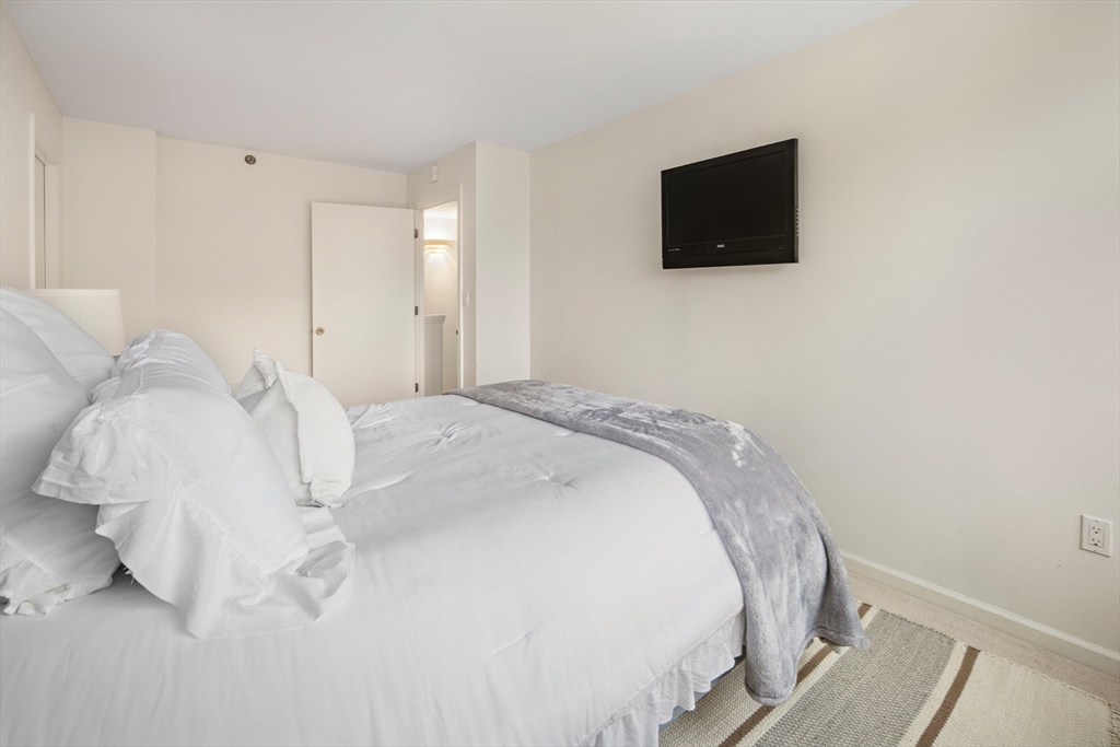 10 Rogers Street # 415