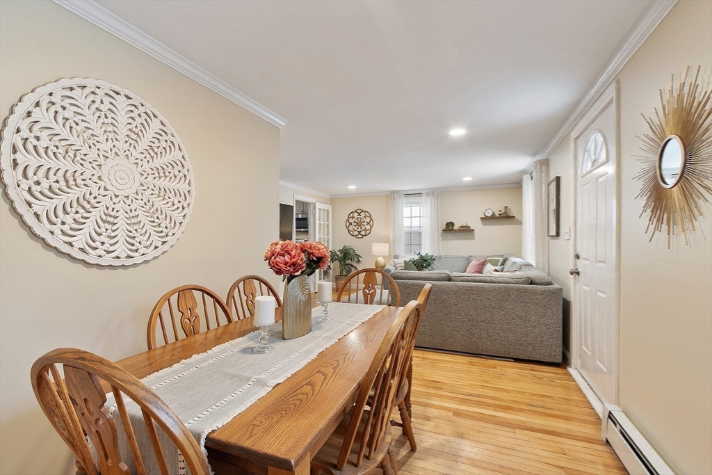 558 Massachusetts Ave