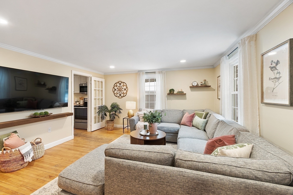 558 Massachusetts Ave