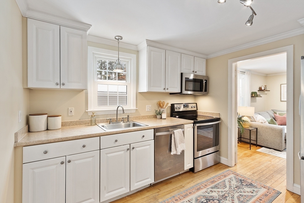 558 Massachusetts Ave