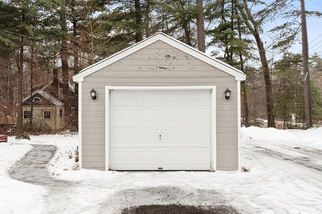 558 Massachusetts Ave