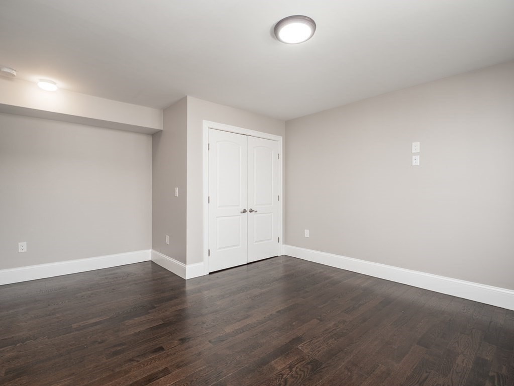 472-474 Hyde Park Ave # 472