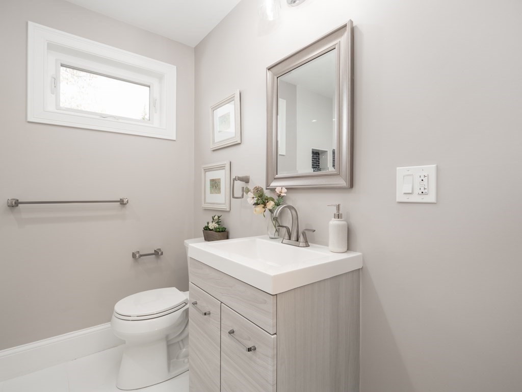 472-474 Hyde Park Ave # 472