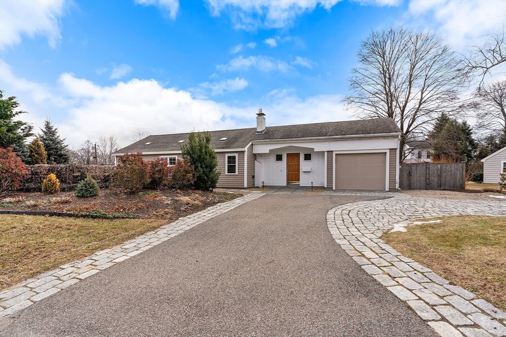 2 Melville Pl