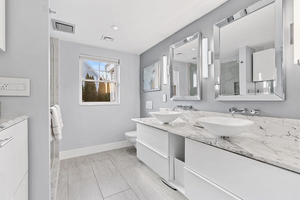 2 Melville Pl