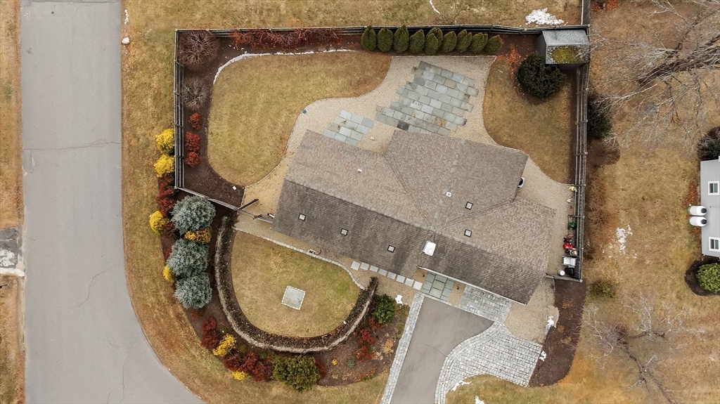 2 Melville Pl