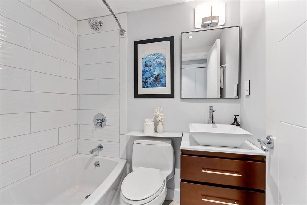 2 Melville Pl