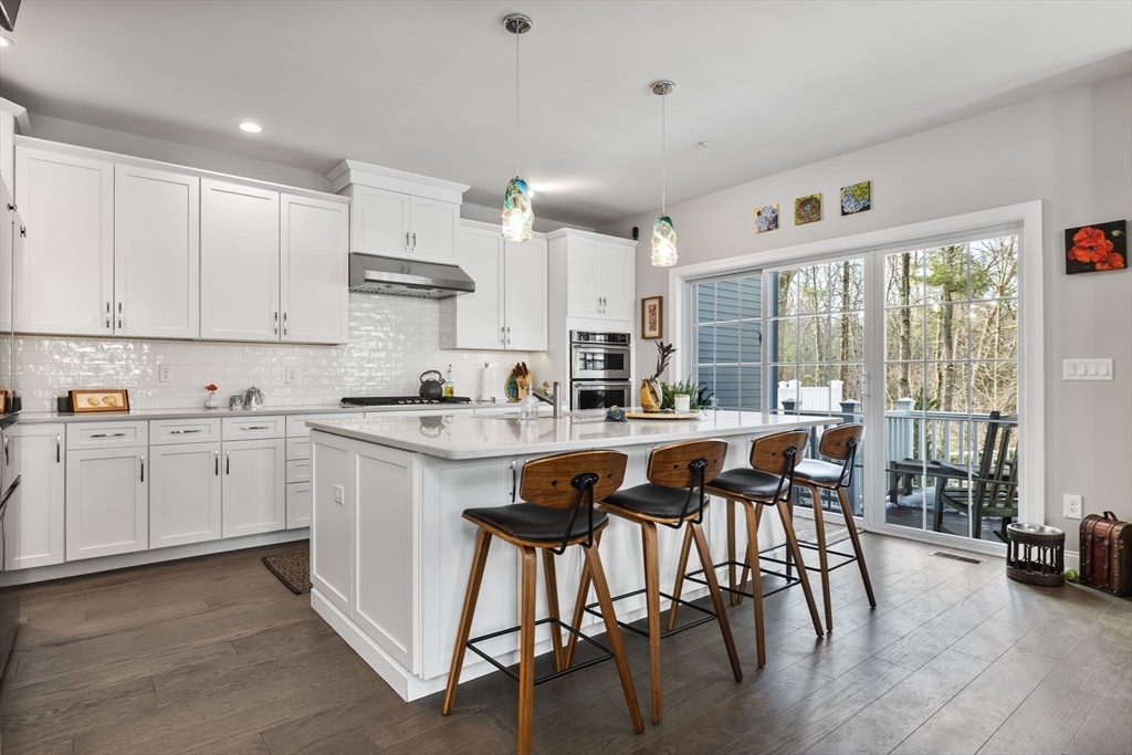 55 Phoebe St # 32