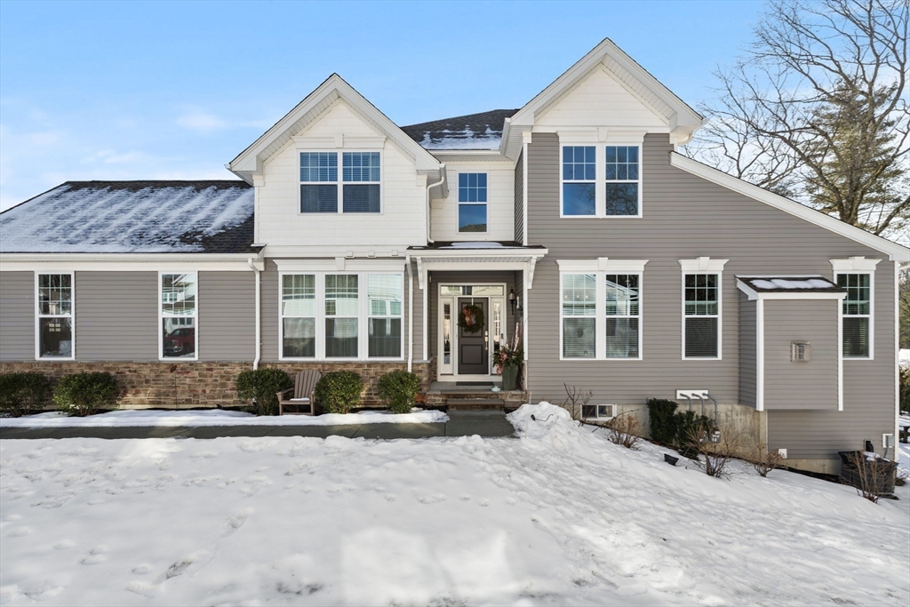 55 Phoebe St # 32