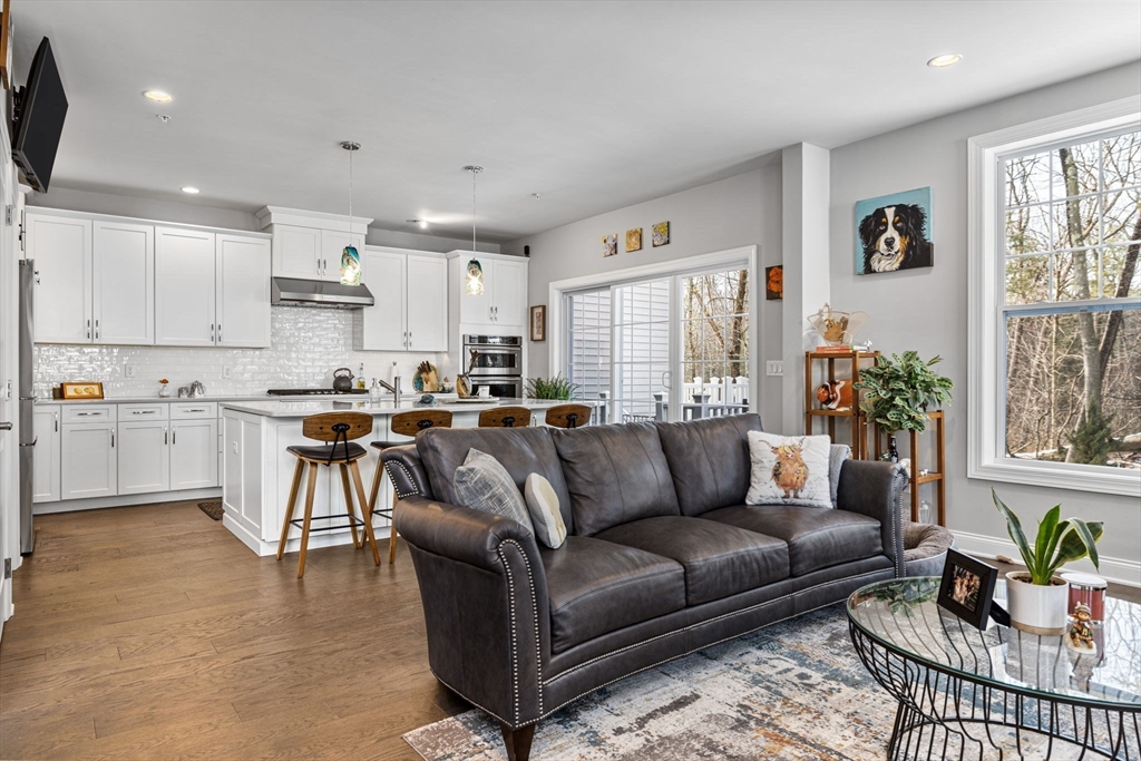 55 Phoebe St # 32