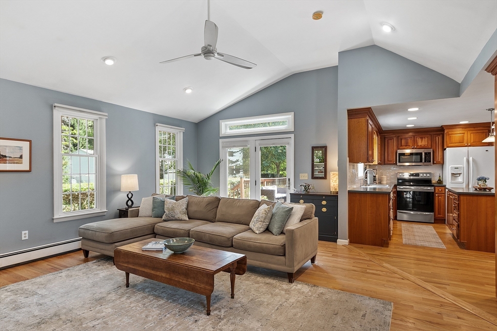 27 Mill Ln
