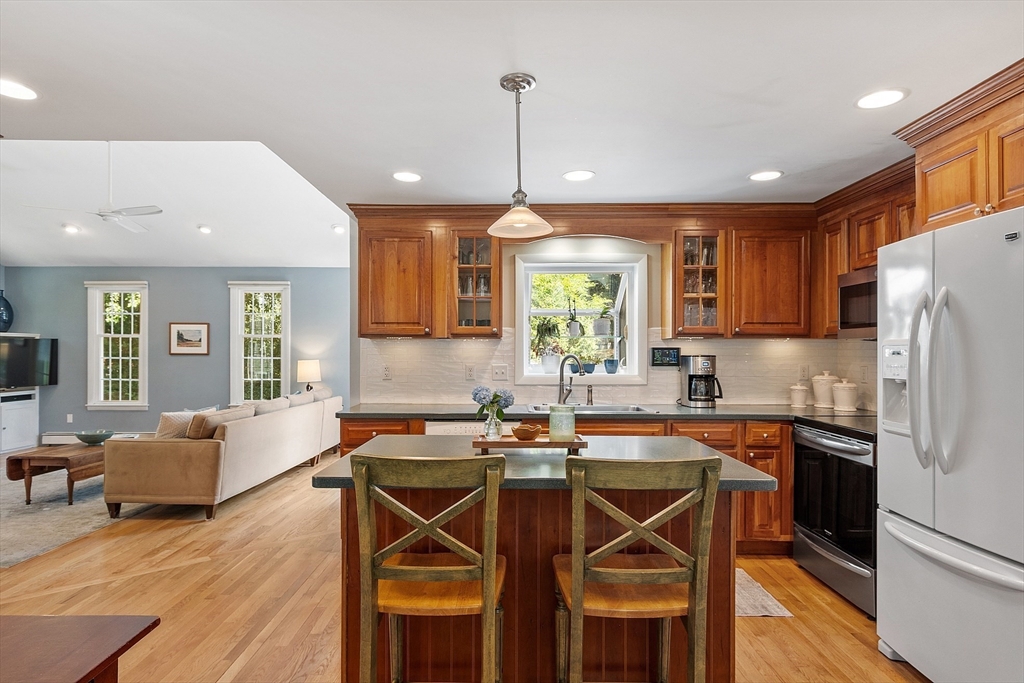 27 Mill Ln