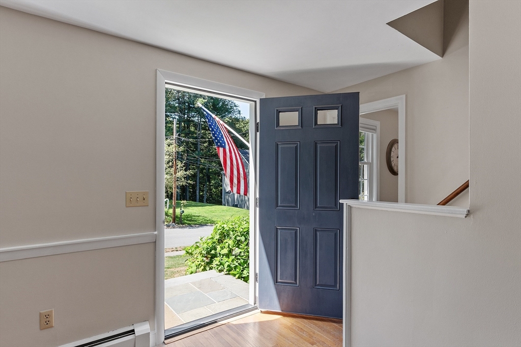 27 Mill Ln