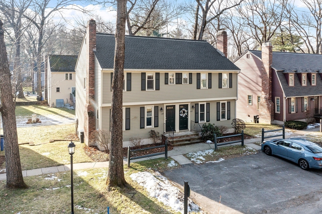 610 Wellman Ave # 610