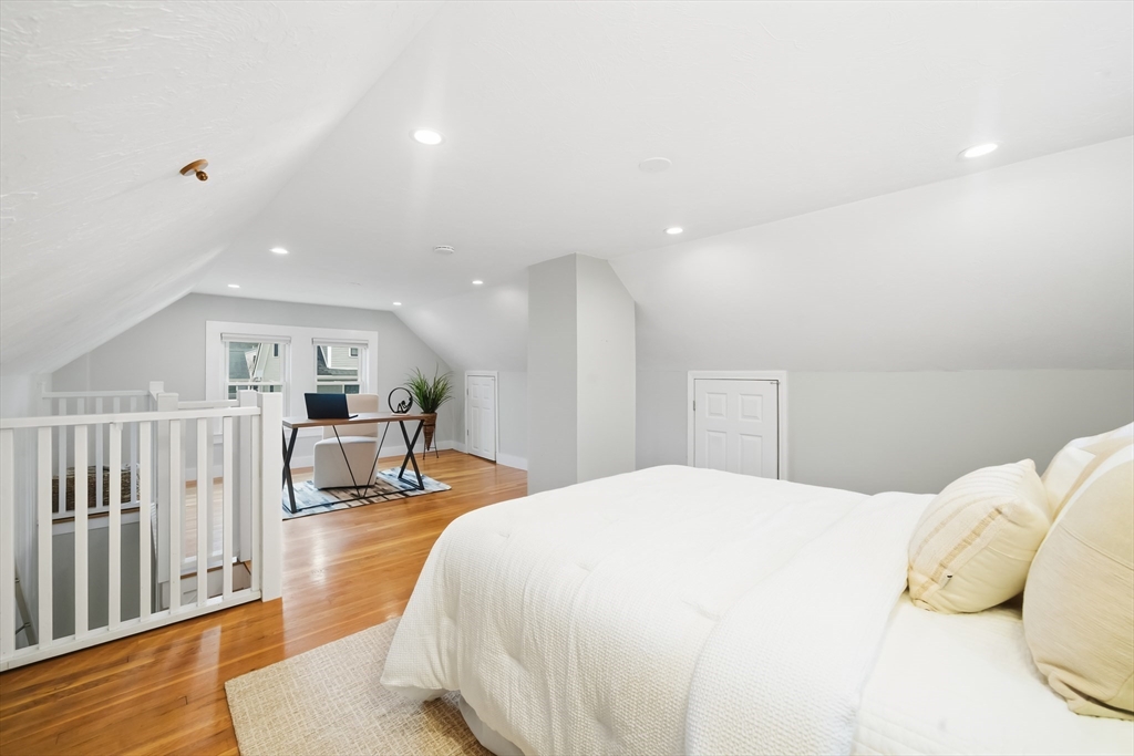 49 Spruce St