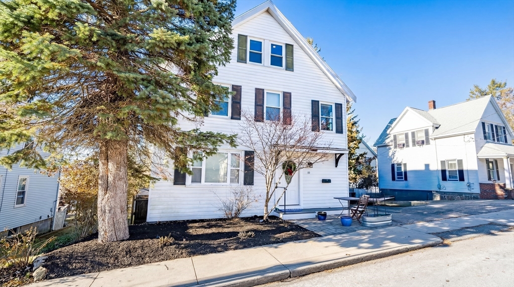 49 Spruce St