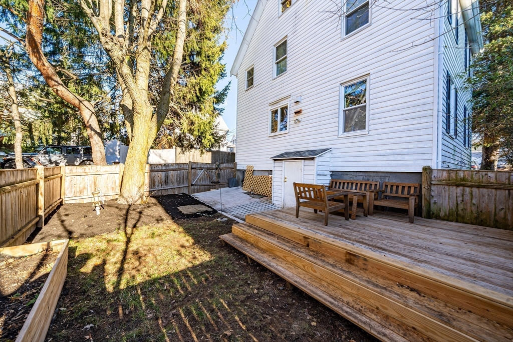 49 Spruce St