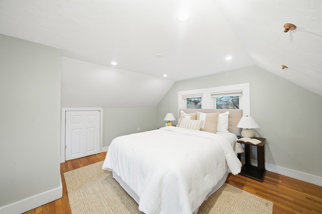 49 Spruce St