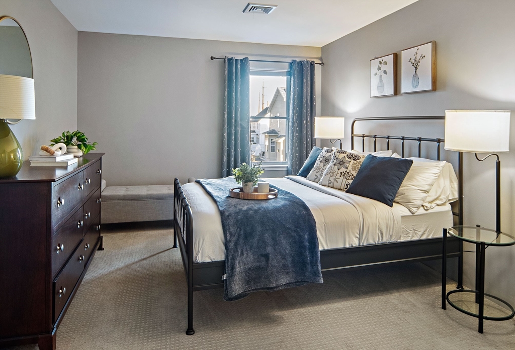 30 Franklin St # 124